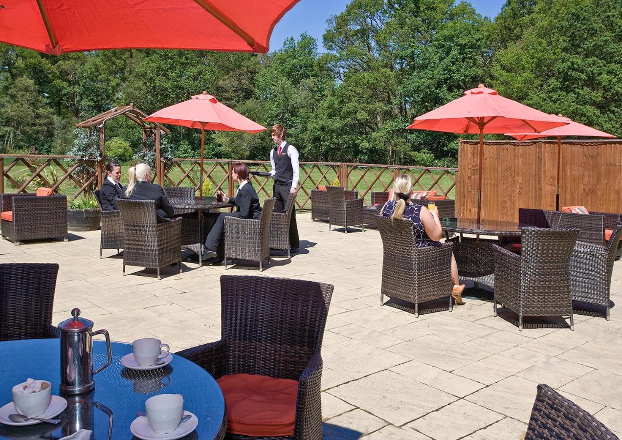 Grovefield House Hotel Slough Exterior foto